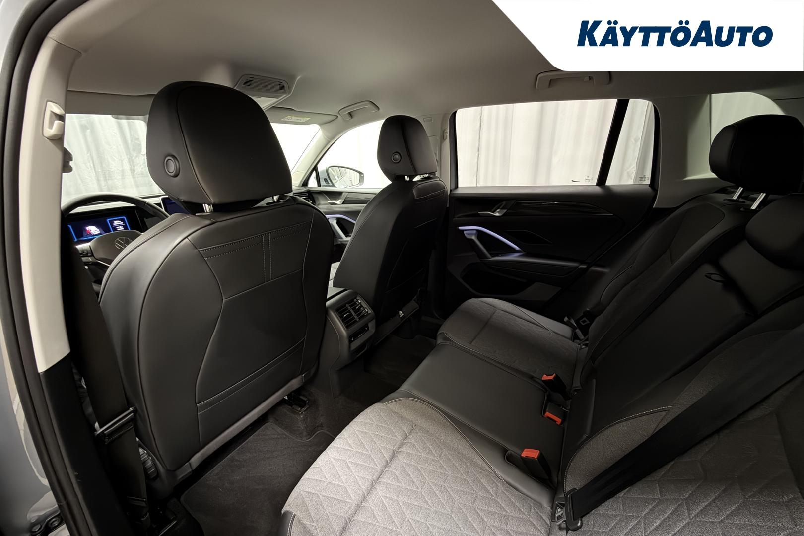 VOLKSWAGEN Tiguan 2025