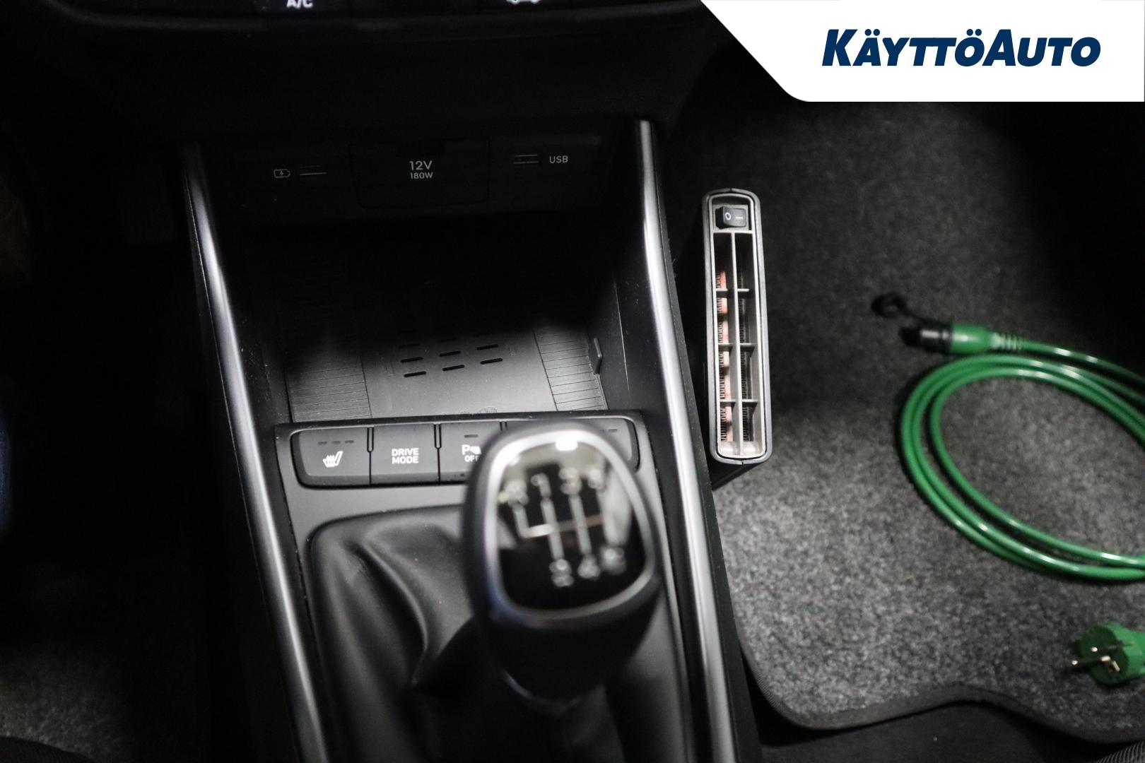 HYUNDAI i20 Hatchback 2021