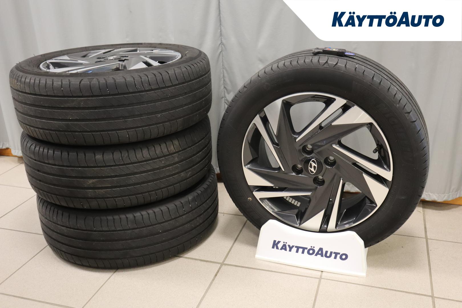 HYUNDAI i20 Hatchback 2021