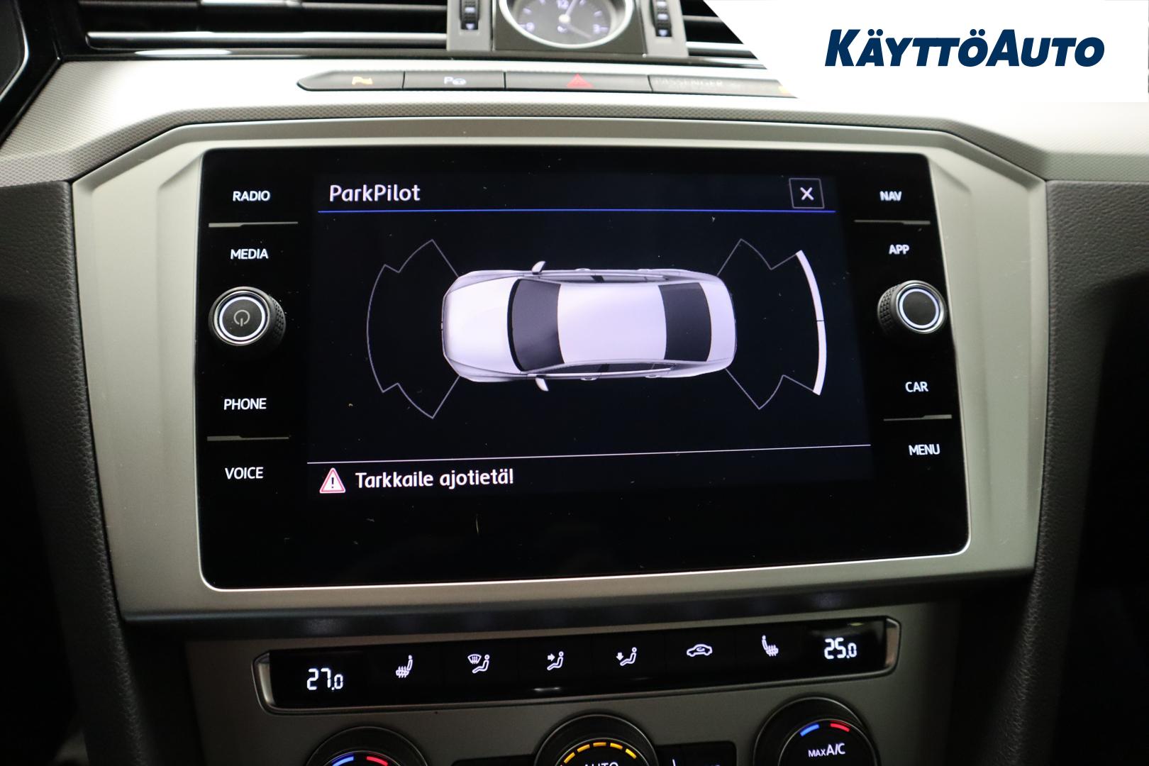 VOLKSWAGEN Passat 2019