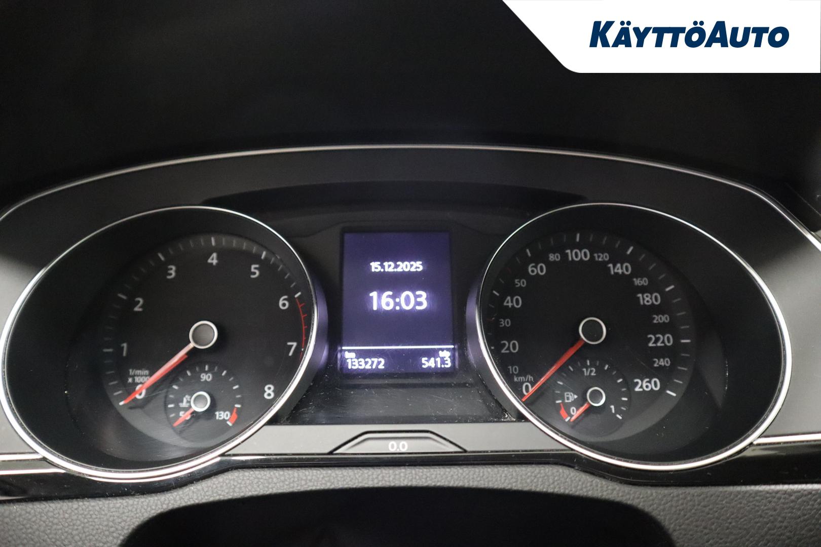 VOLKSWAGEN Passat 2019