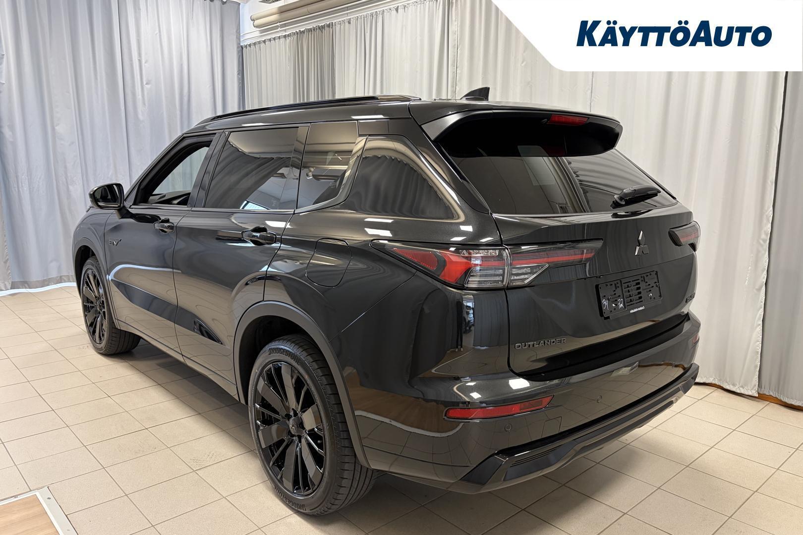 MITSUBISHI Outlander 2026