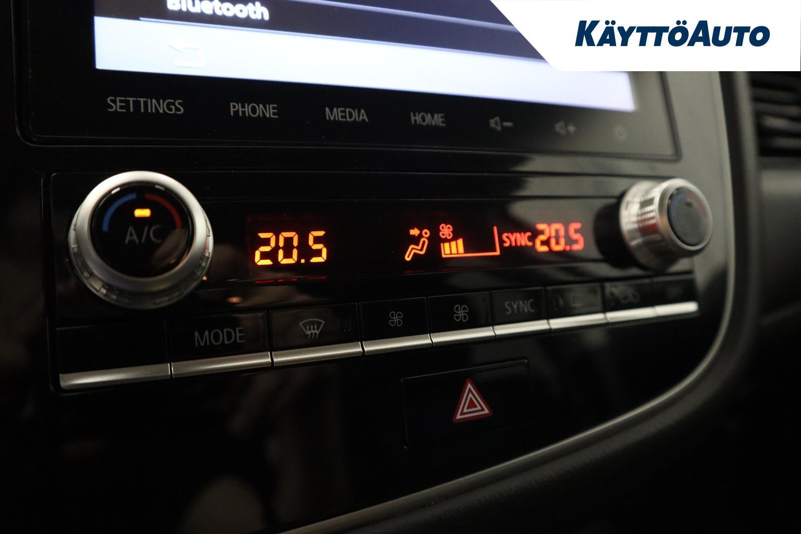 MITSUBISHI Outlander PHEV 2021