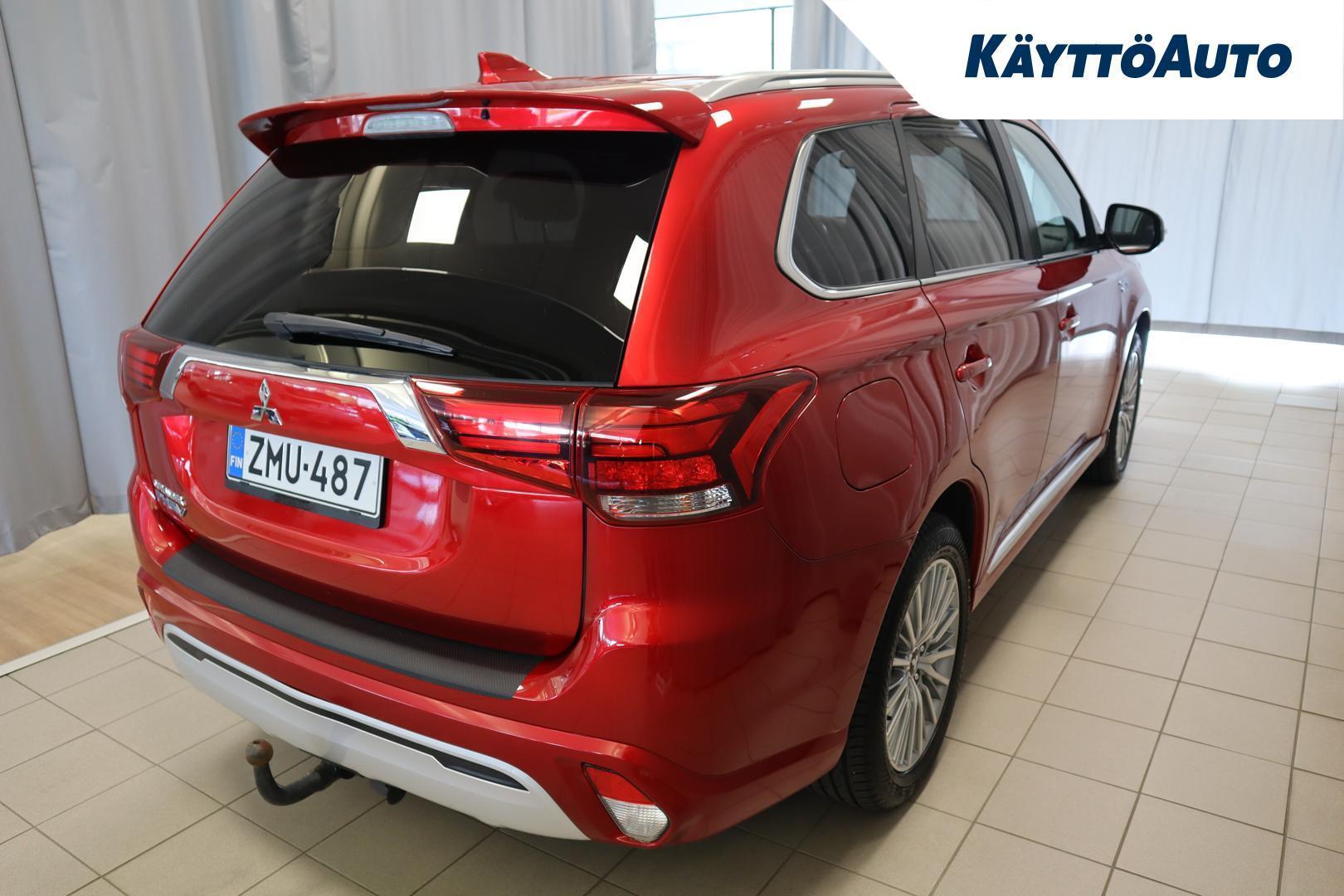 MITSUBISHI Outlander PHEV 2021