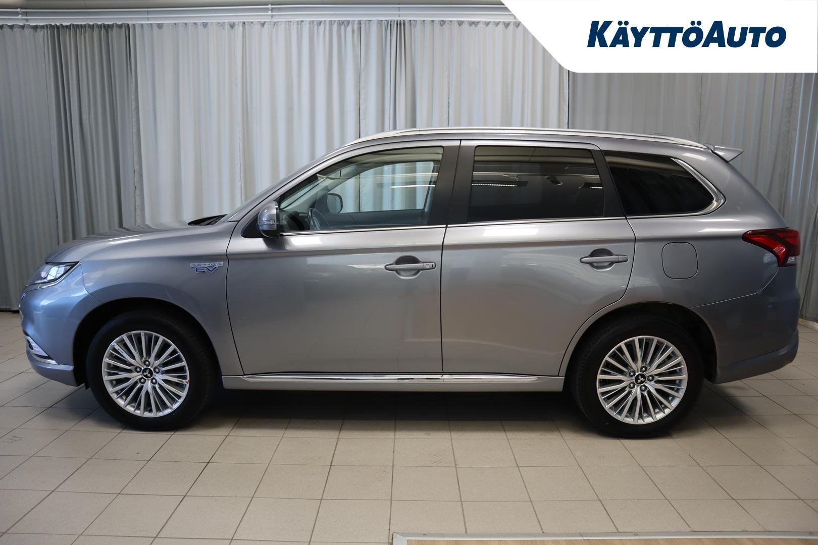 MITSUBISHI Outlander PHEV 2021