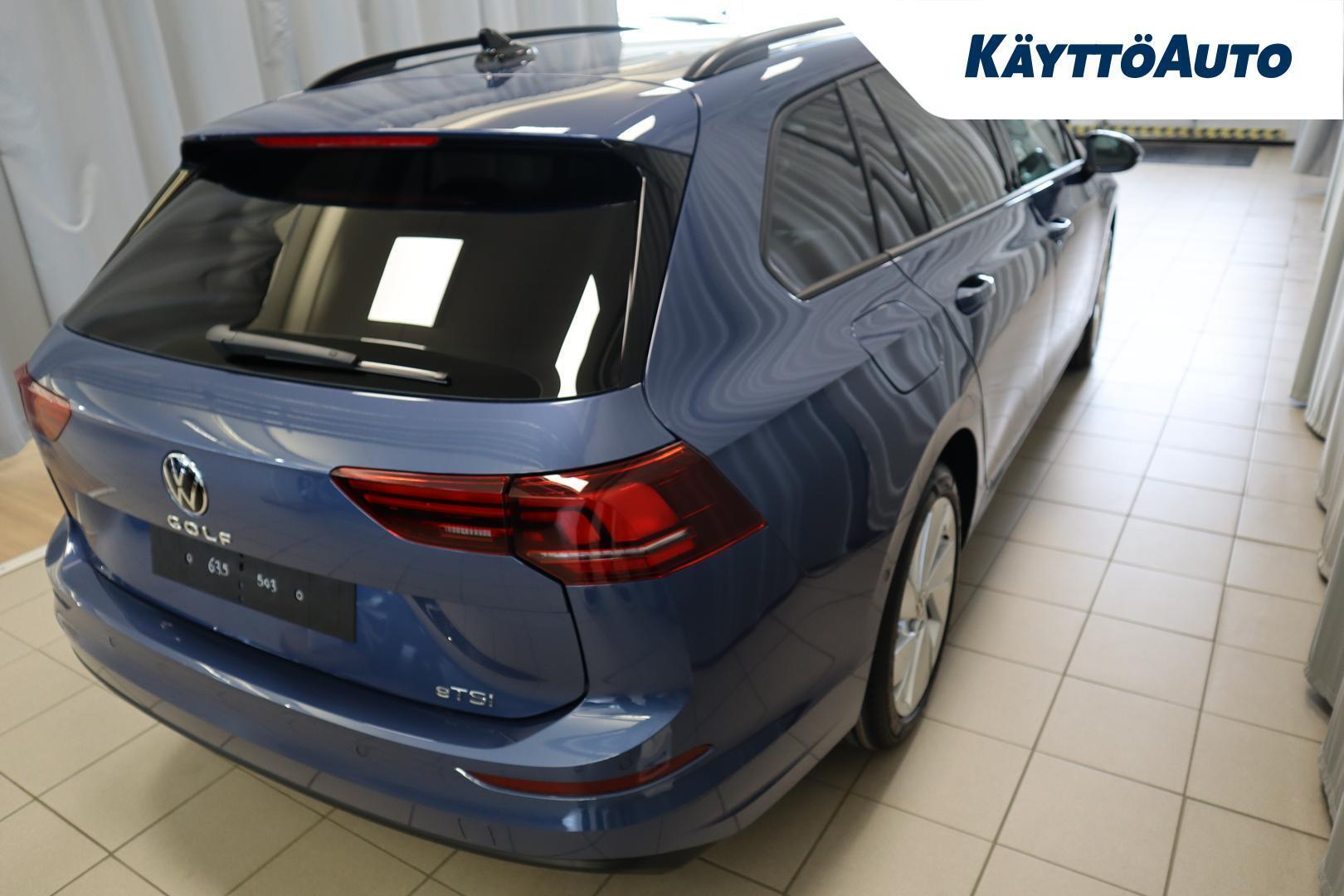VOLKSWAGEN Golf 2026