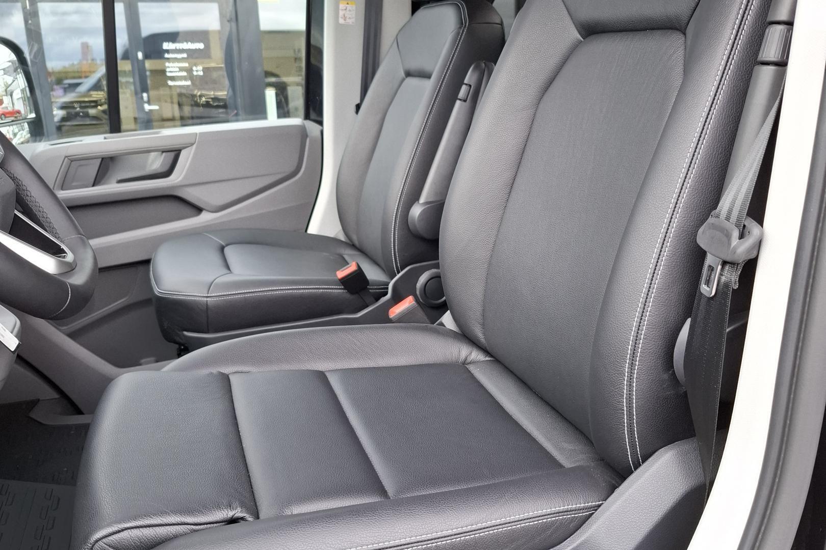 VOLKSWAGEN Crafter 2026