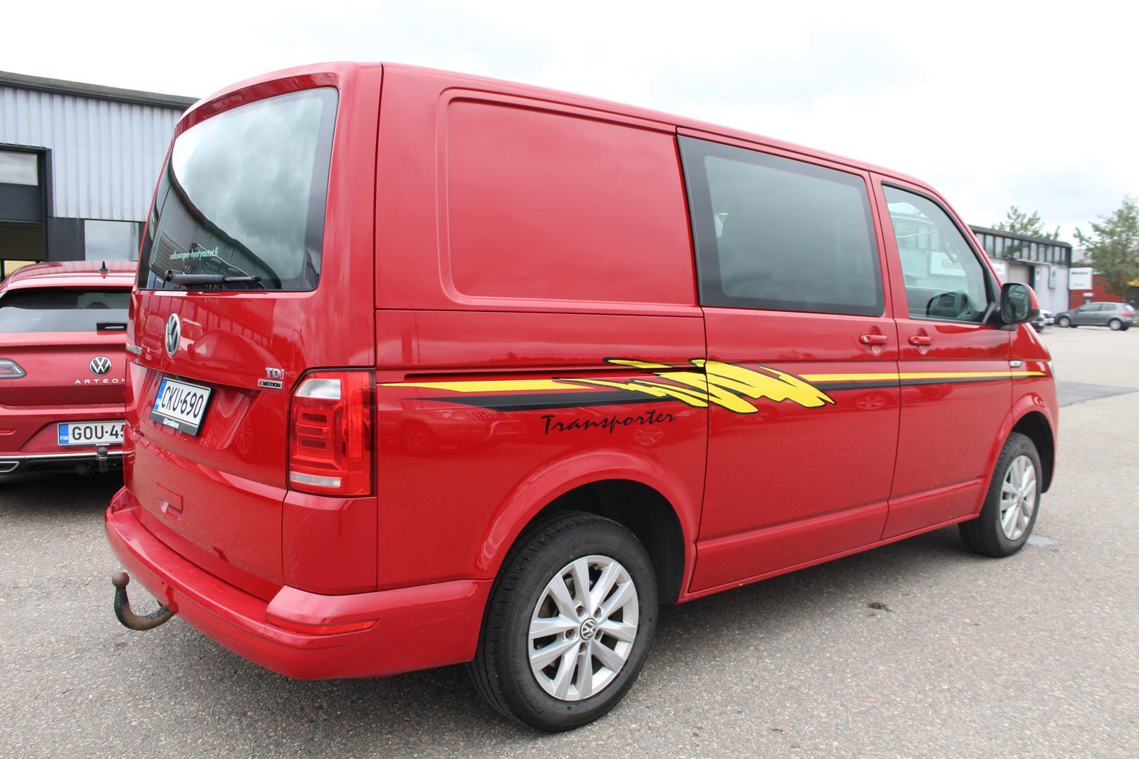 VOLKSWAGEN Transporter 2017
