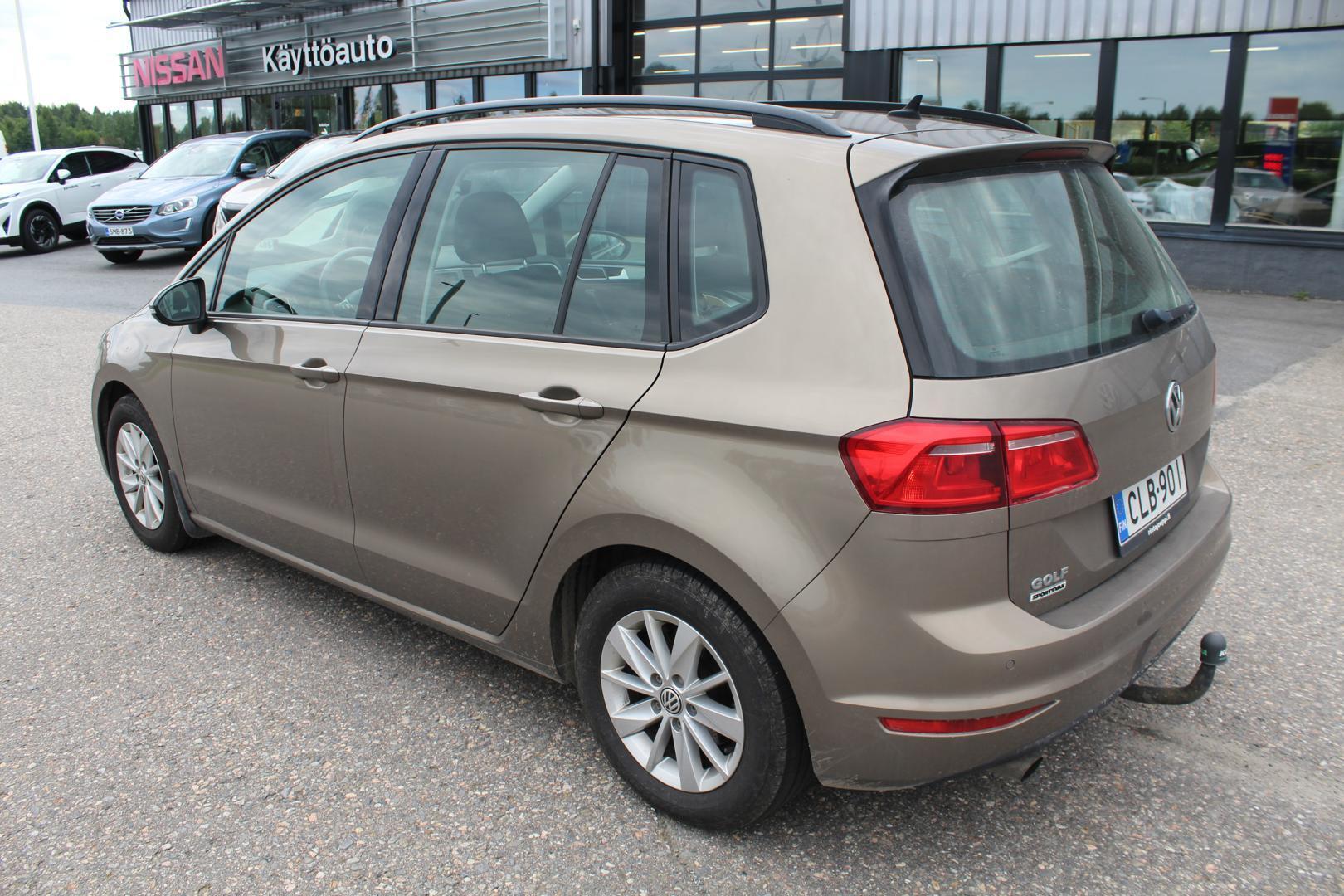 VOLKSWAGEN Golf Sportsvan 2018