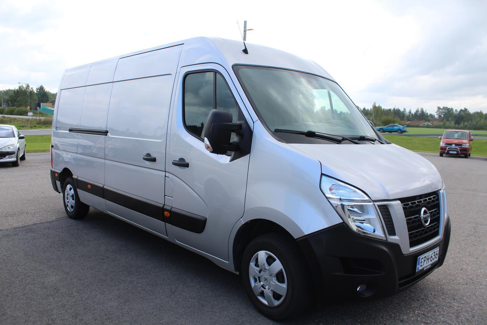 NISSAN NV400 2018