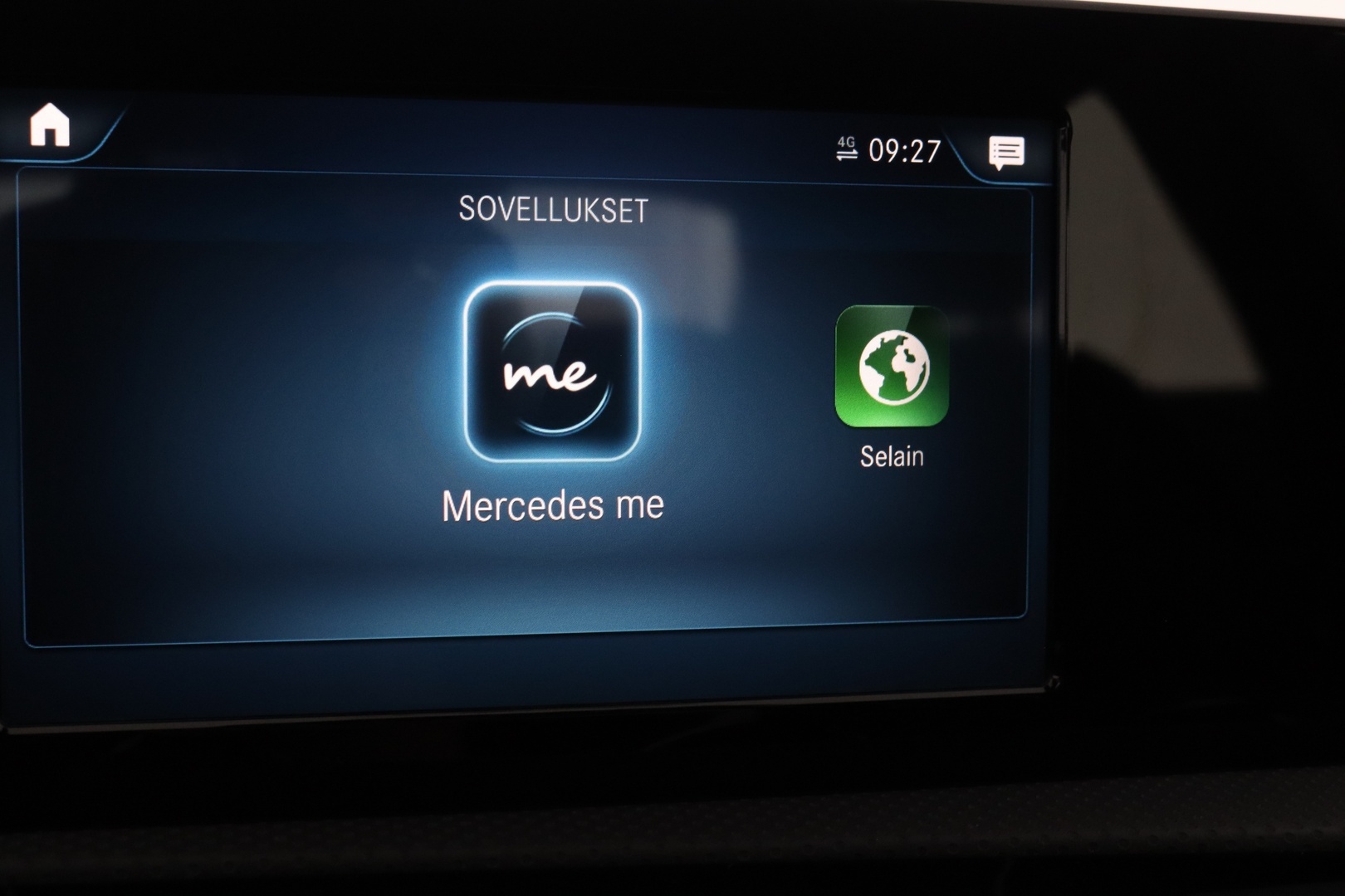 MERCEDES-BENZ A 2020