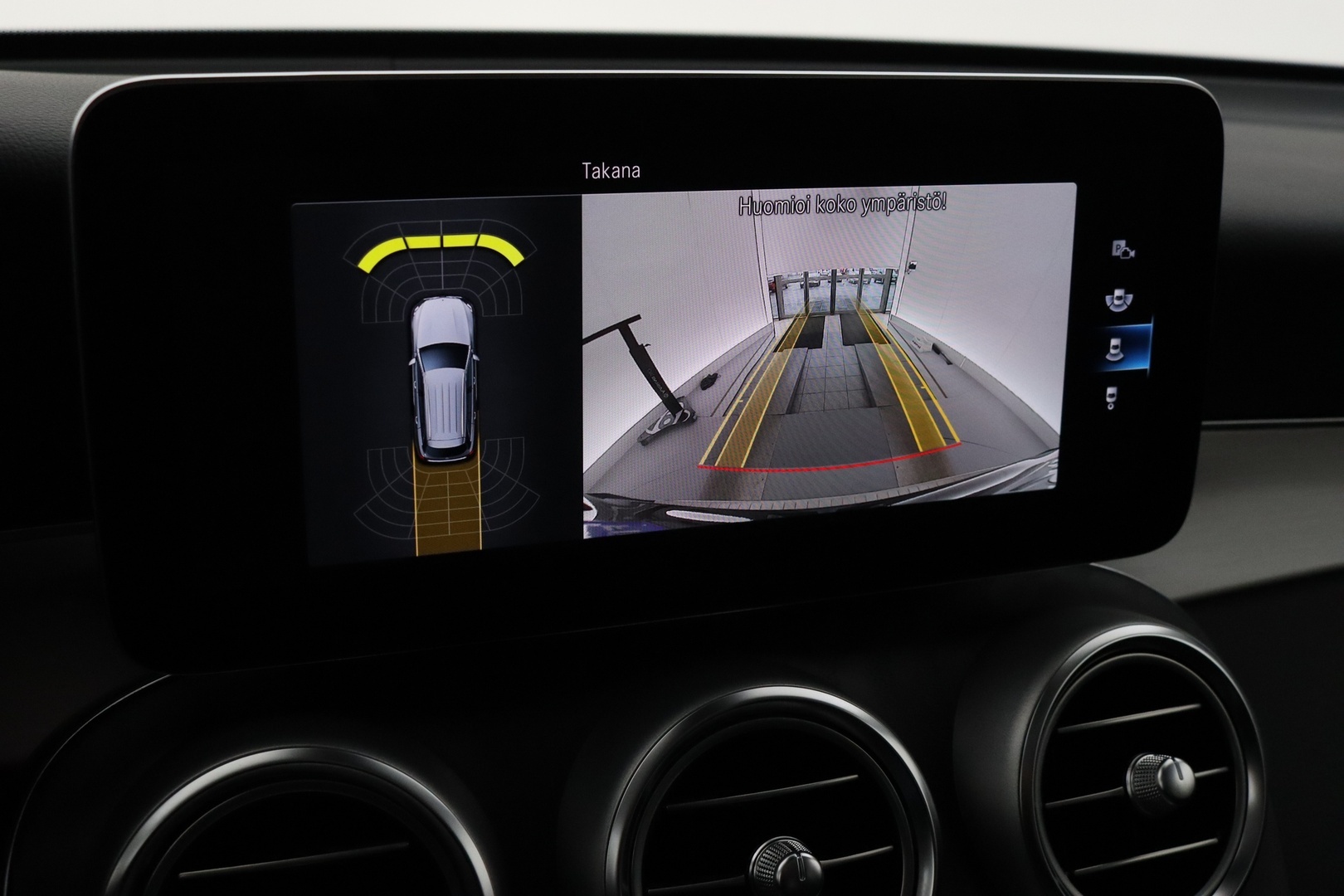 MERCEDES-BENZ GLC 2022