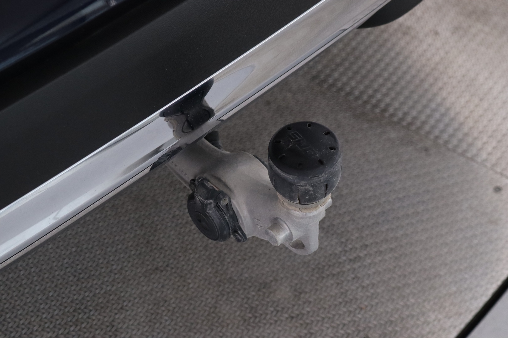 MERCEDES-BENZ GLC 2022