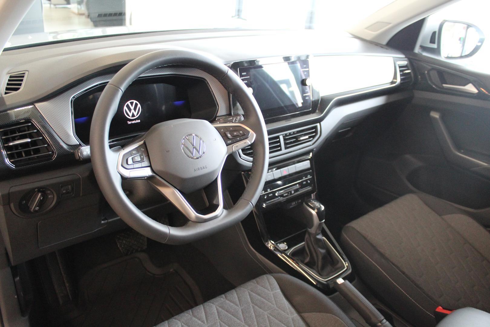 VOLKSWAGEN T-Cross 2027
