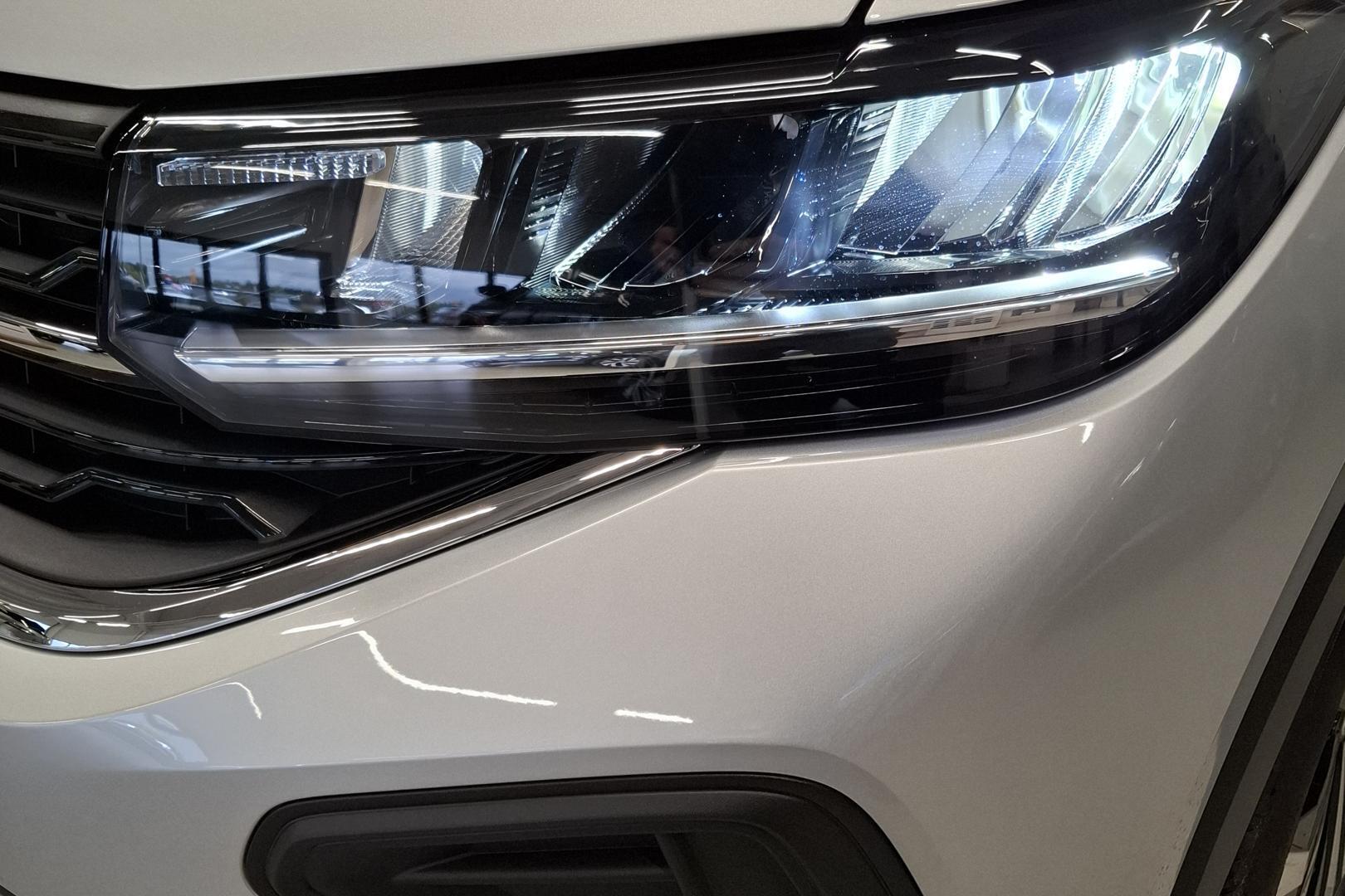 VOLKSWAGEN T-Cross 12