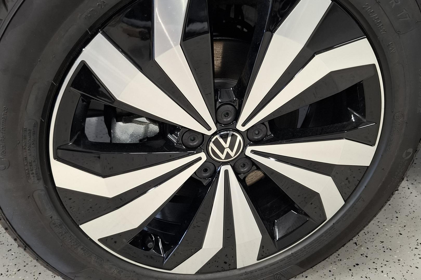 VOLKSWAGEN T-Cross 15