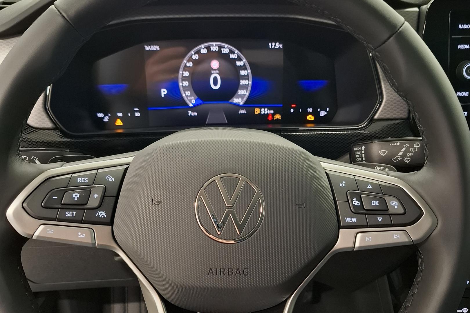 VOLKSWAGEN T-Cross 9