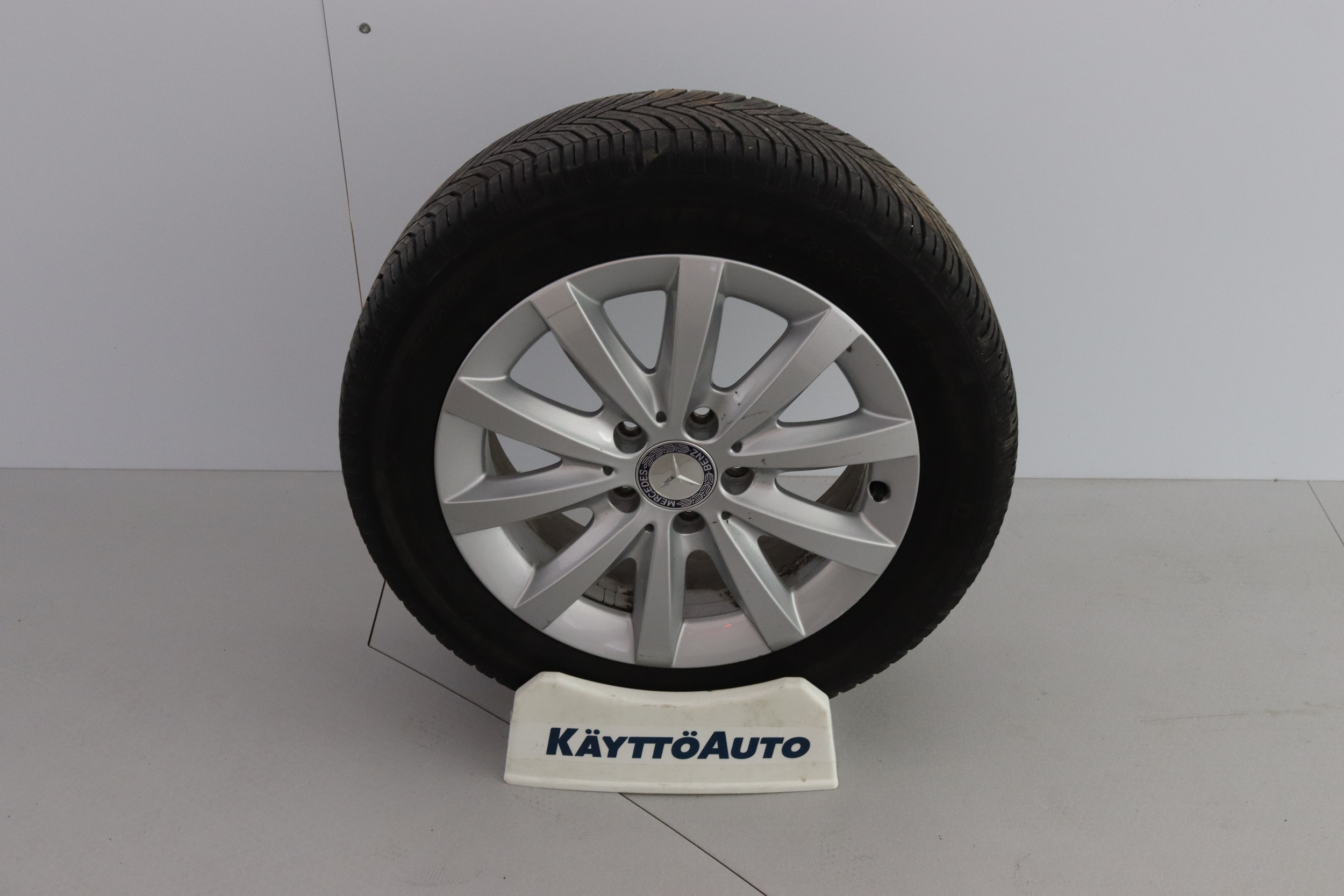 MERCEDES-BENZ A 2014