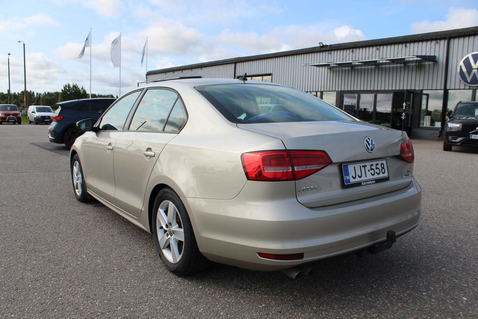 VOLKSWAGEN Jetta 2015