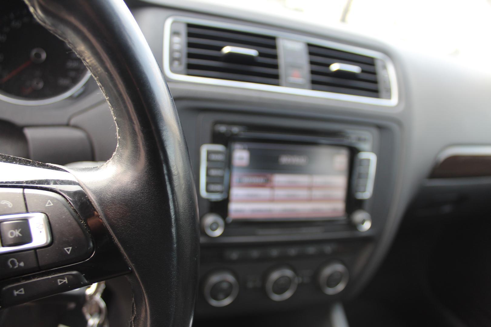 VOLKSWAGEN Jetta 2015