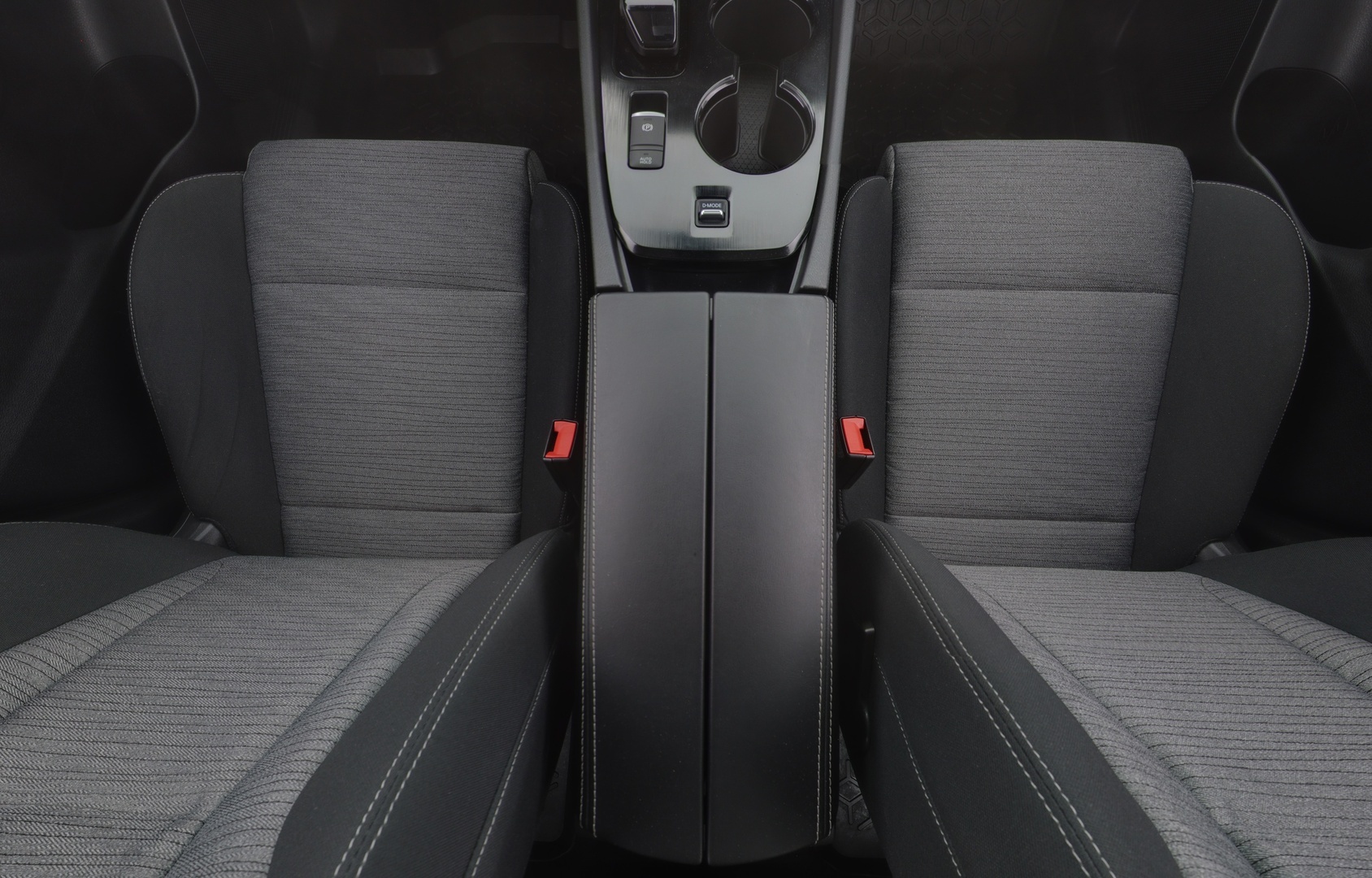 NISSAN X-Trail 2025