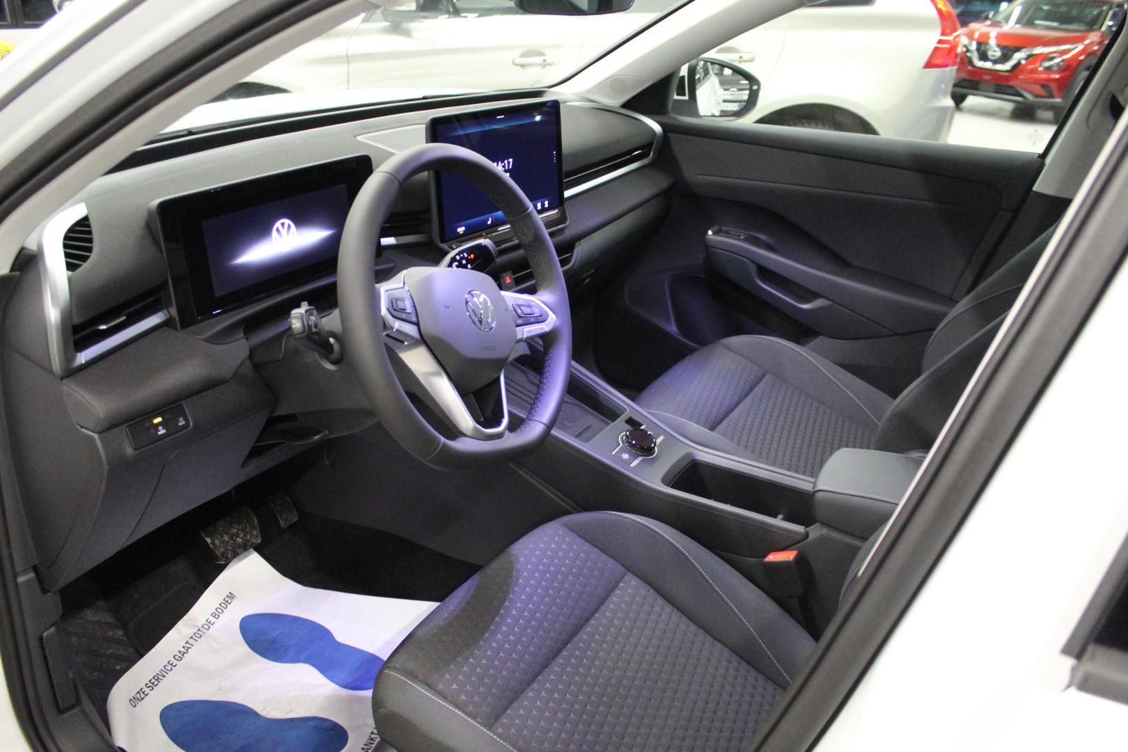 VOLKSWAGEN T-Roc 2026