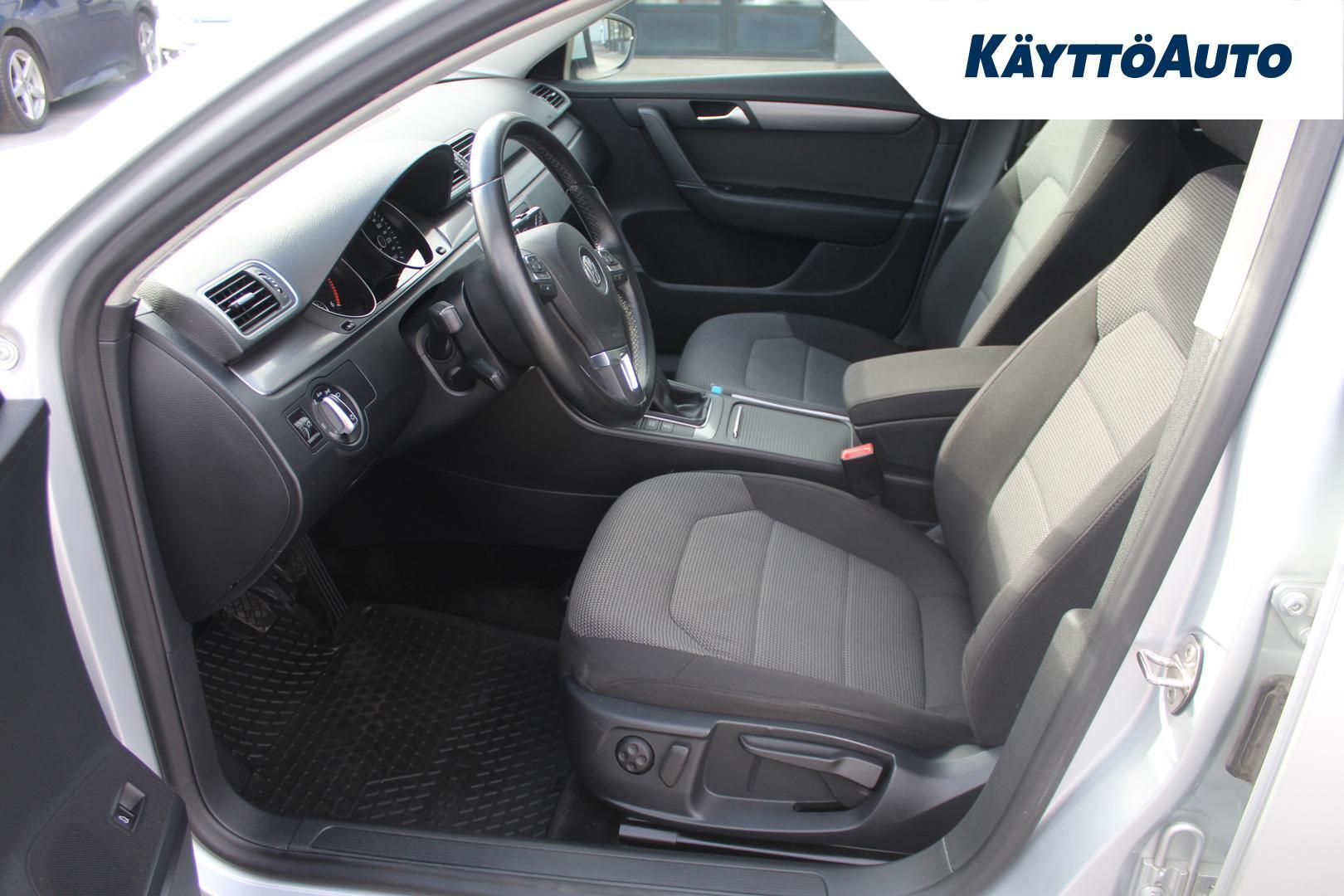 VOLKSWAGEN Passat 2014