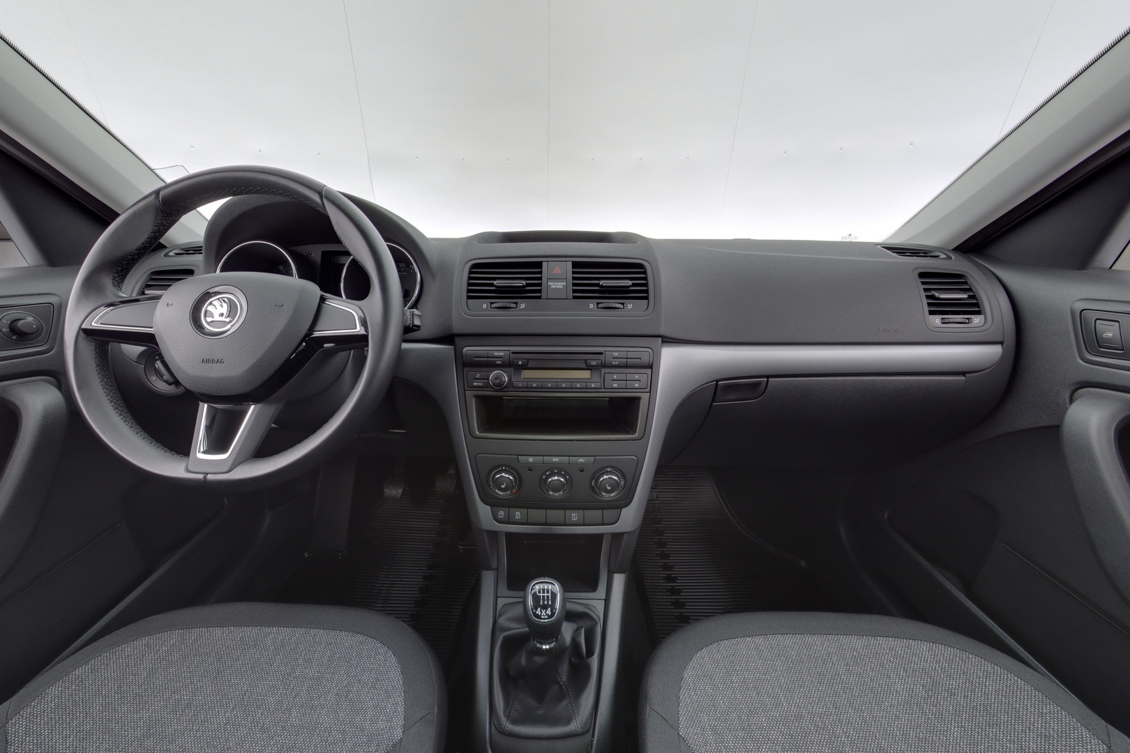 SKODA Yeti 2016