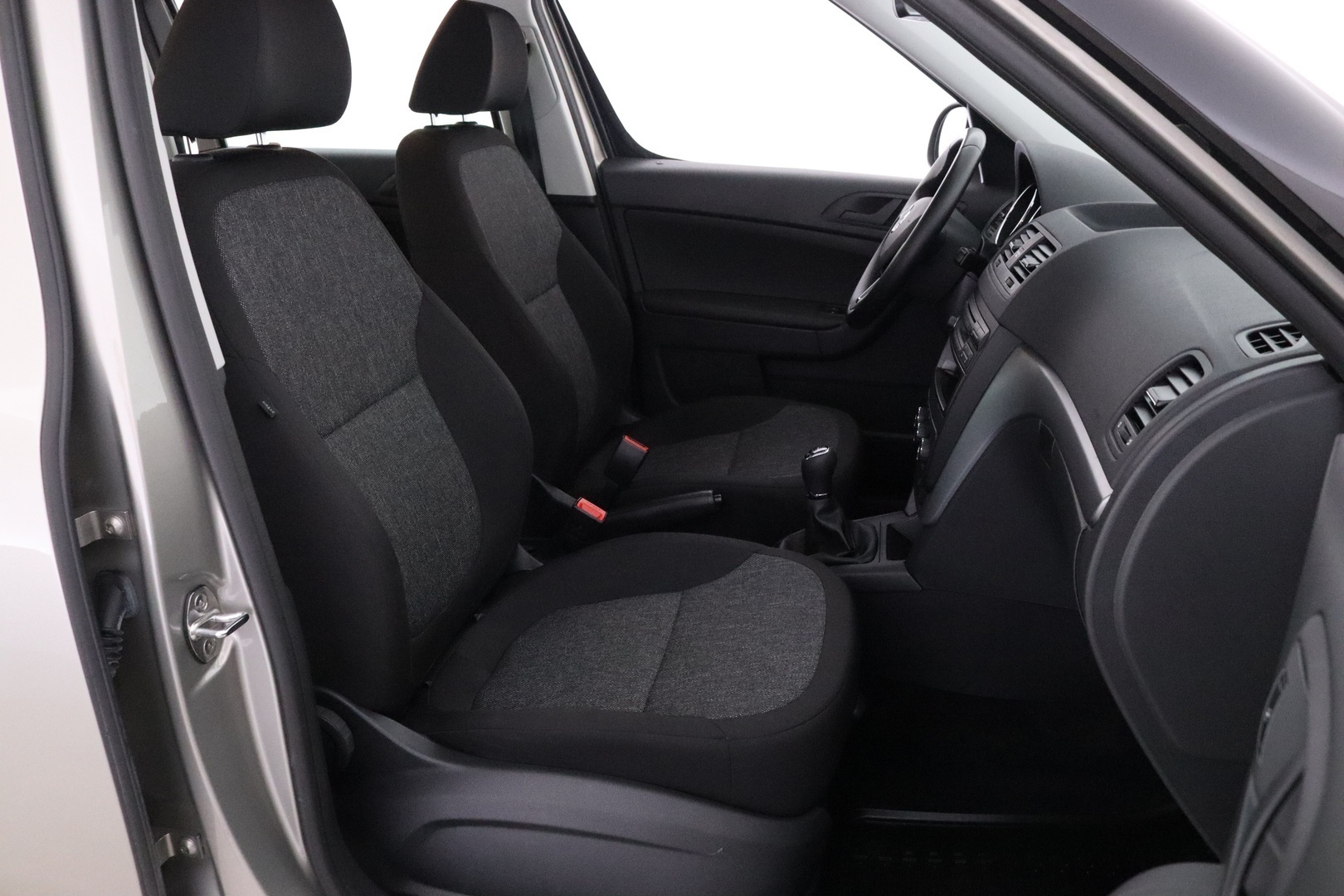 SKODA Yeti 2016