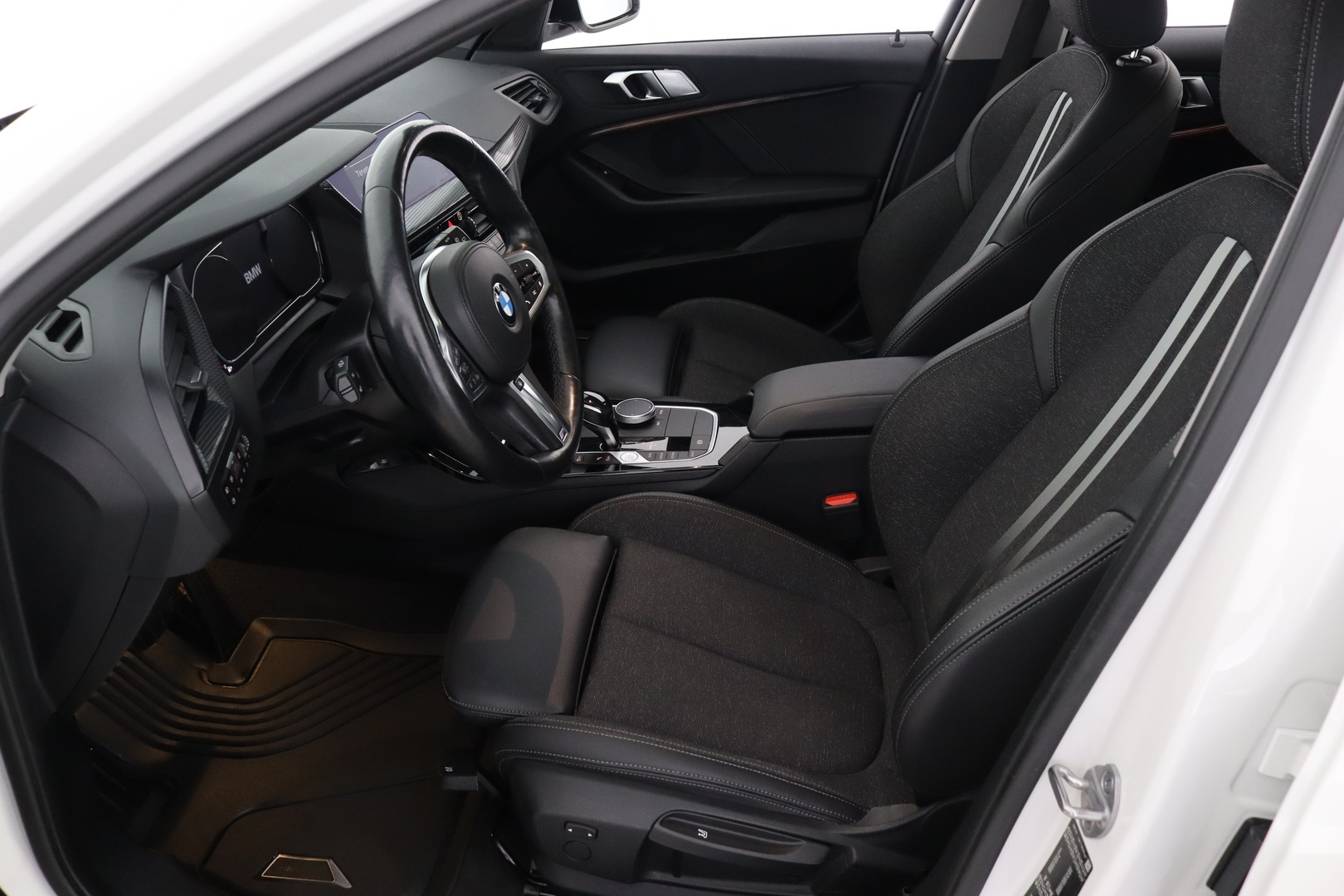 BMW 118 2021