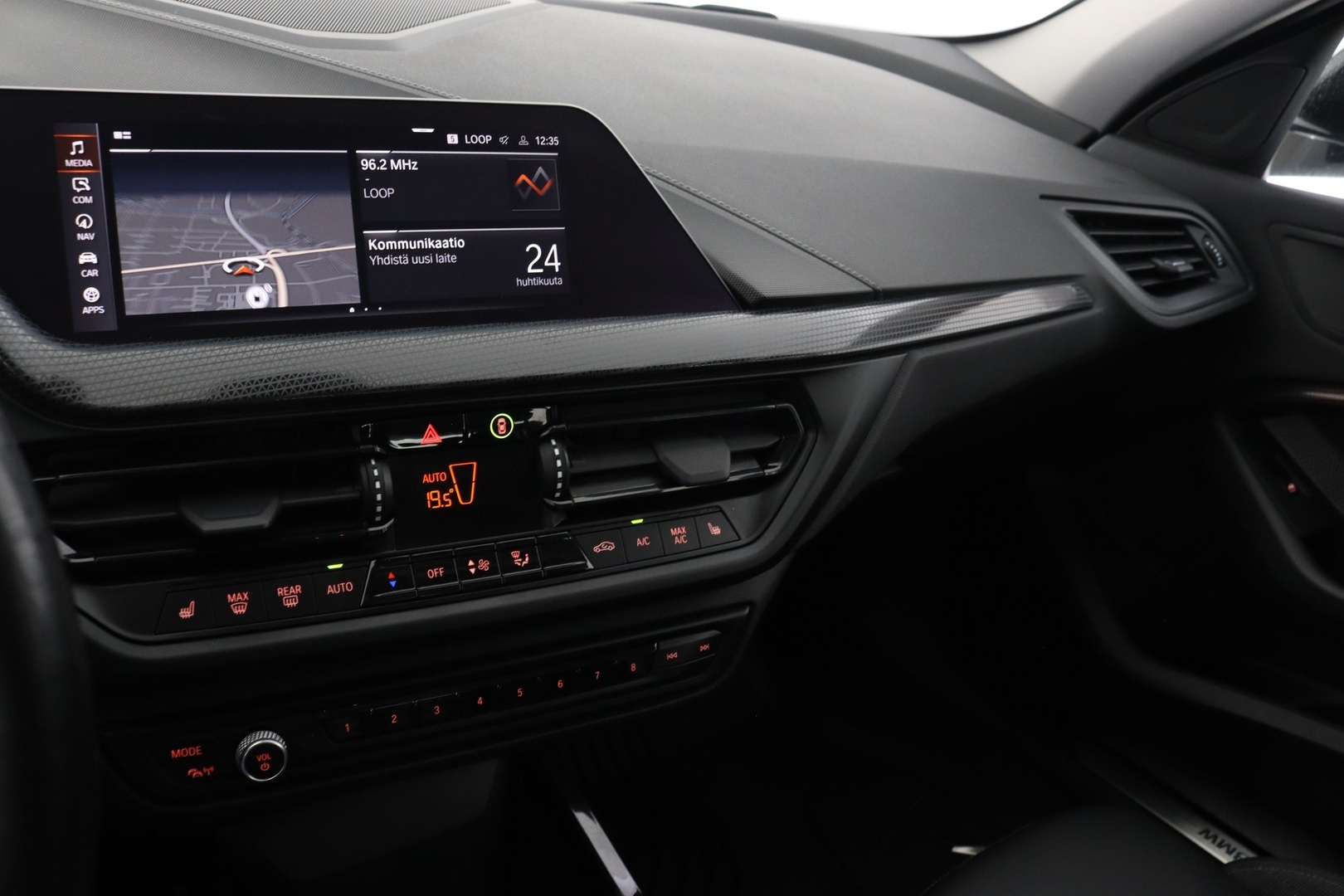 BMW 118 2021