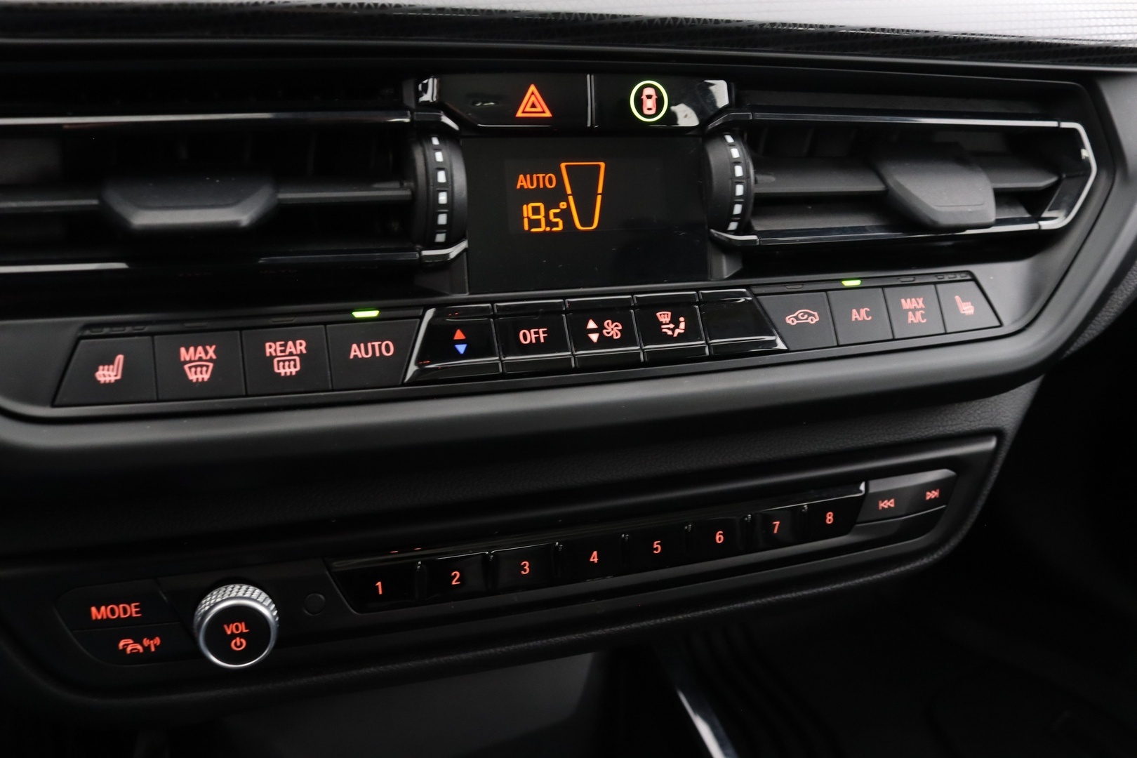 BMW 118 2021