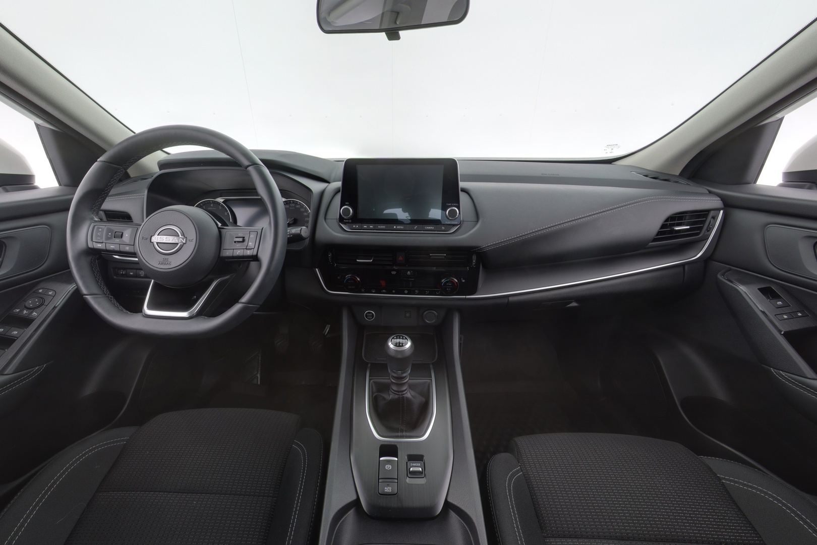 NISSAN Qashqai 2023