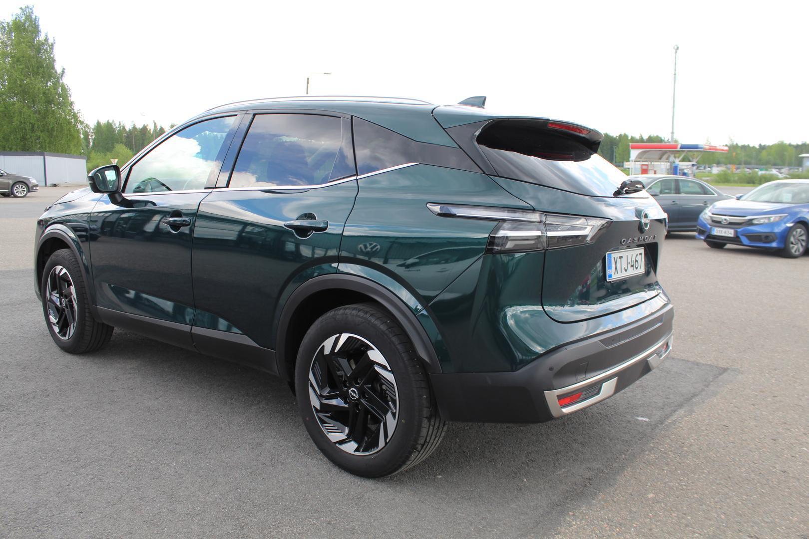 NISSAN Qashqai 2025
