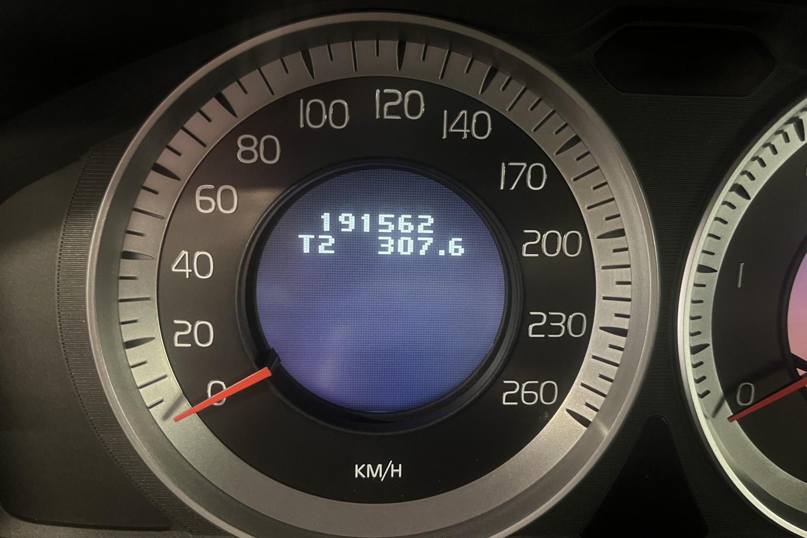 VOLVO V70 5