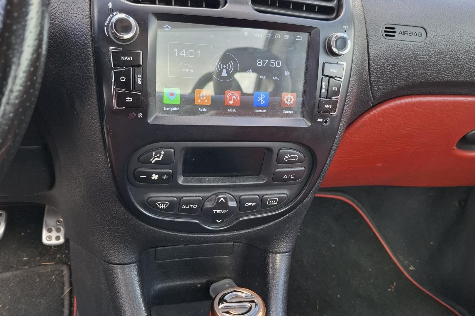 PEUGEOT 206 11