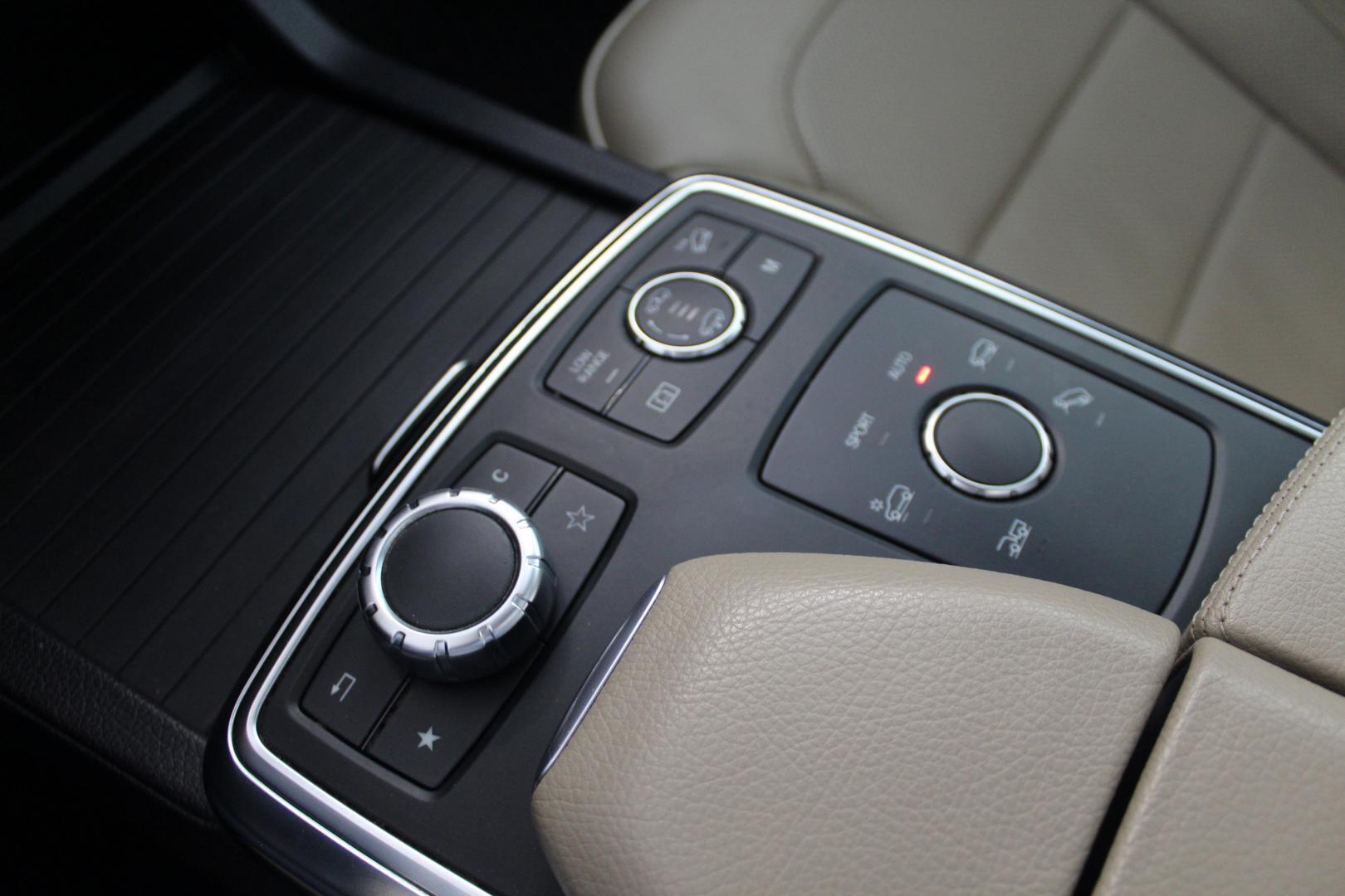 MERCEDES-BENZ ML 2012