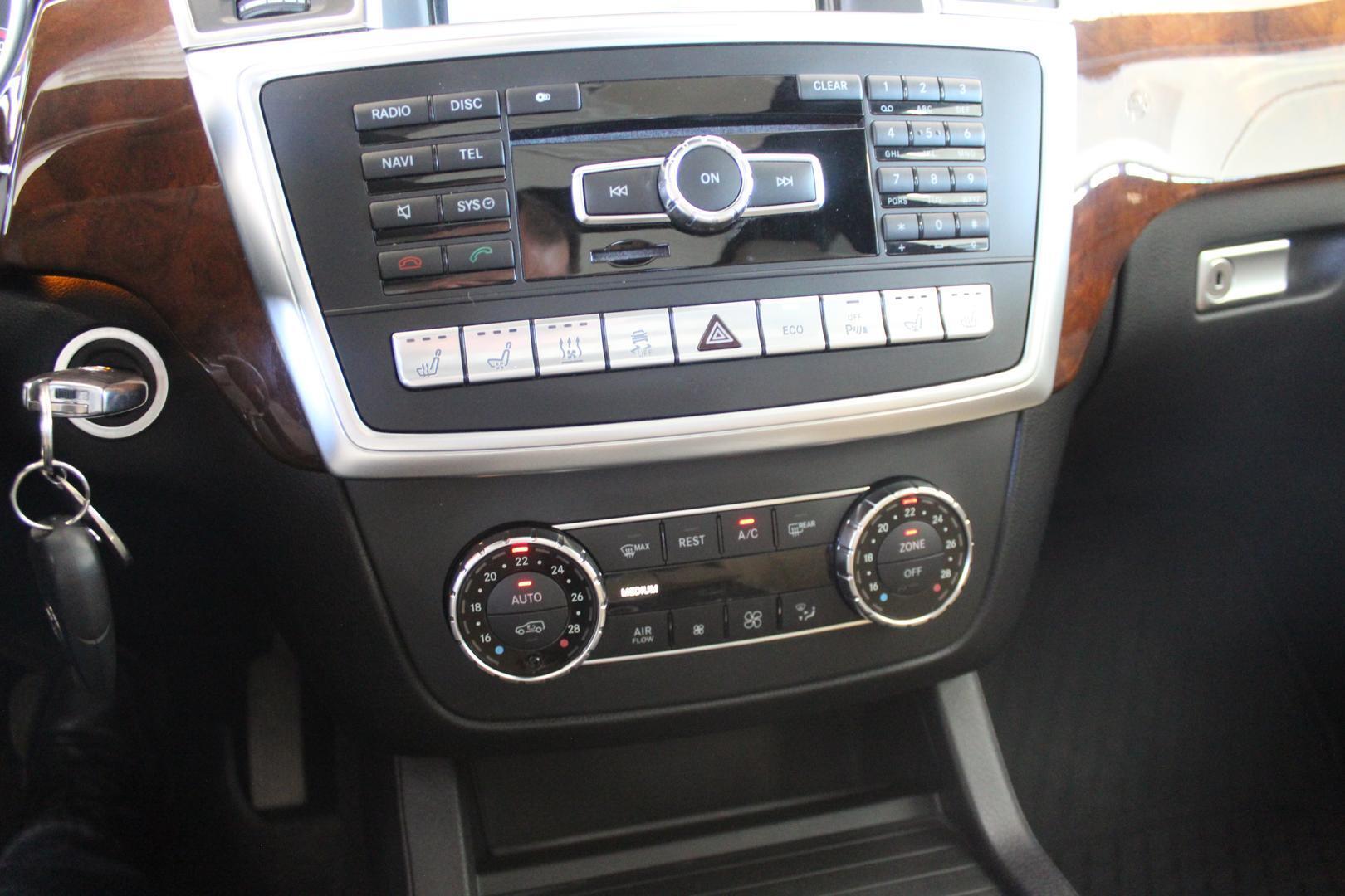 MERCEDES-BENZ ML 2012