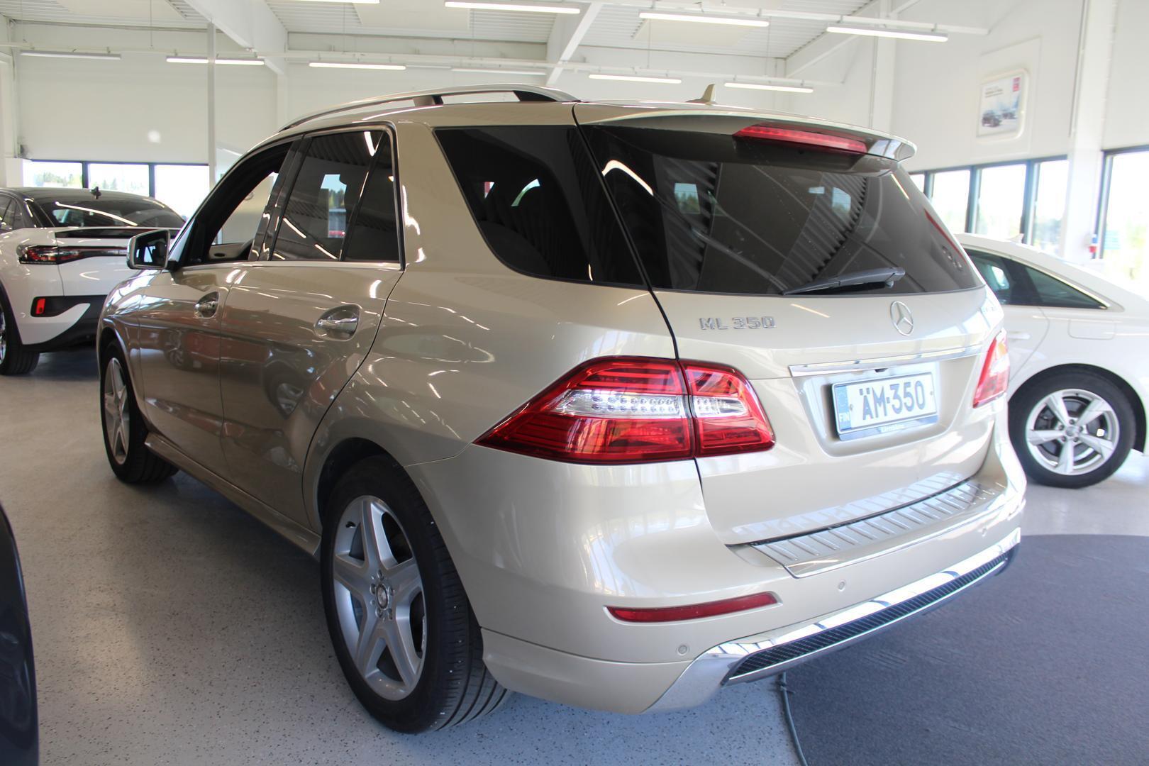 MERCEDES-BENZ ML 2012