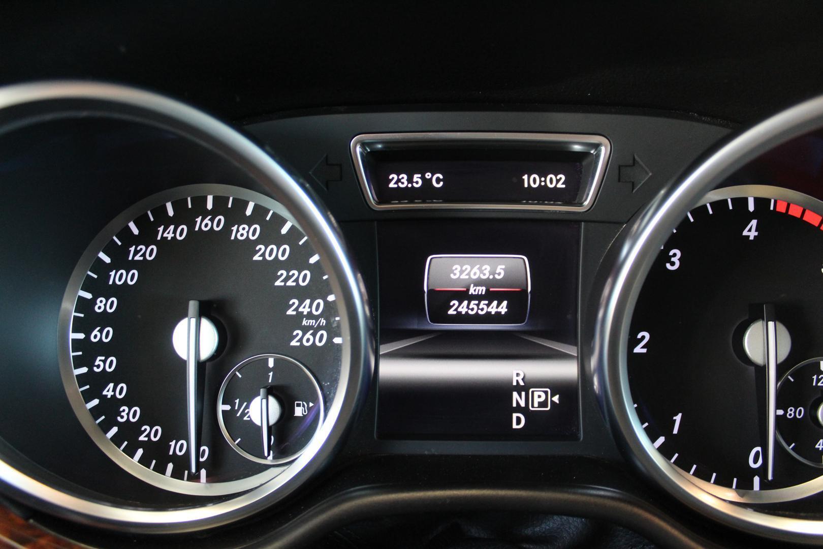 MERCEDES-BENZ ML 2012