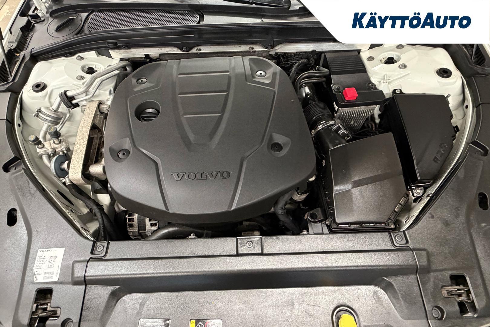 VOLVO S90 2016