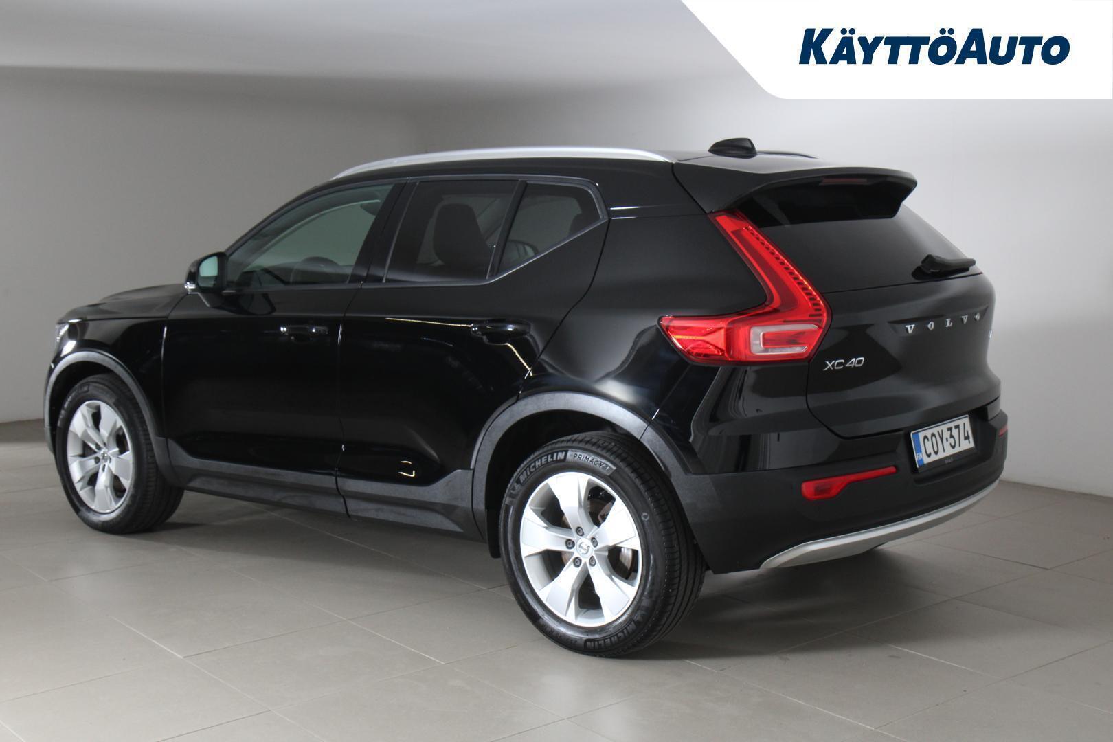 VOLVO XC40 2020