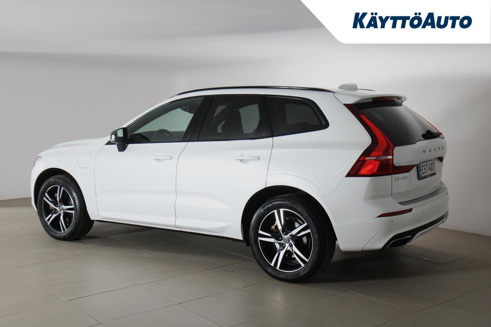 VOLVO XC60 2021