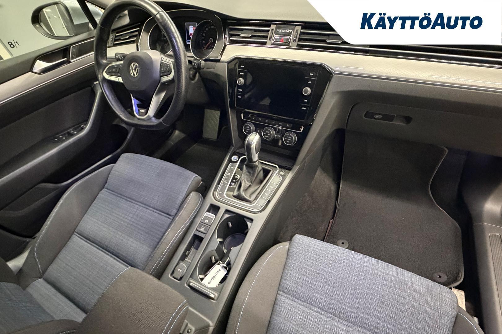 VOLKSWAGEN Passat 2020