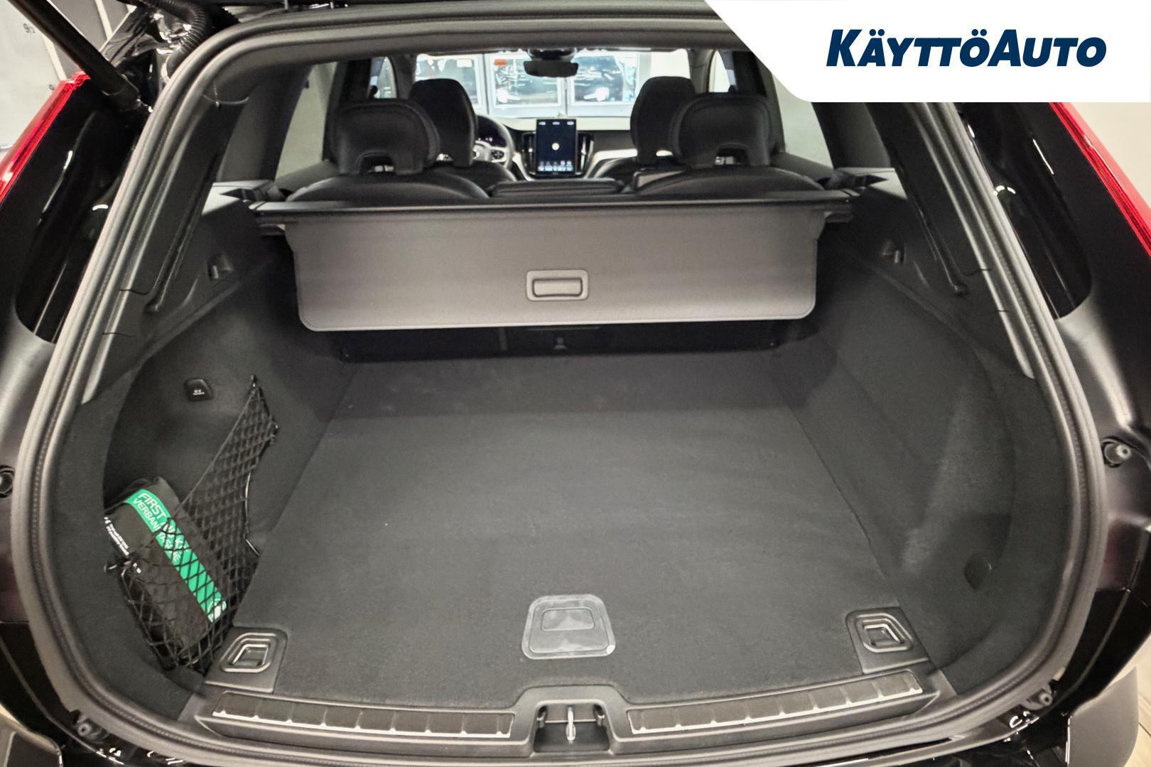 VOLVO XC60 10