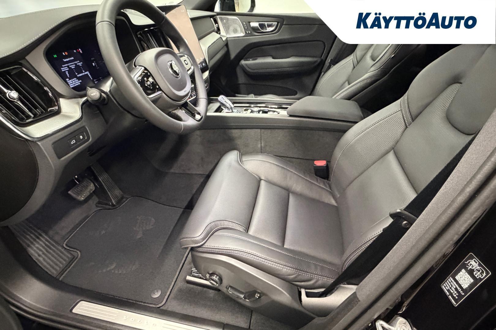 VOLVO XC60 4