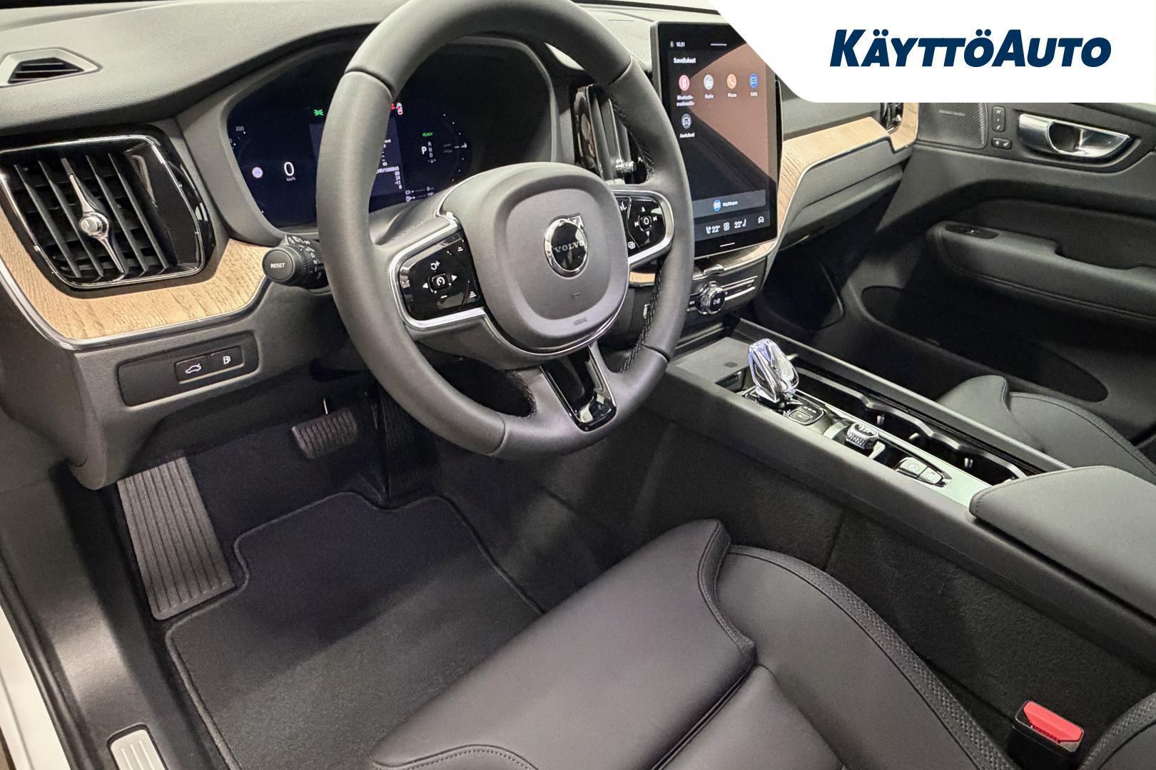 VOLVO XC60 2027