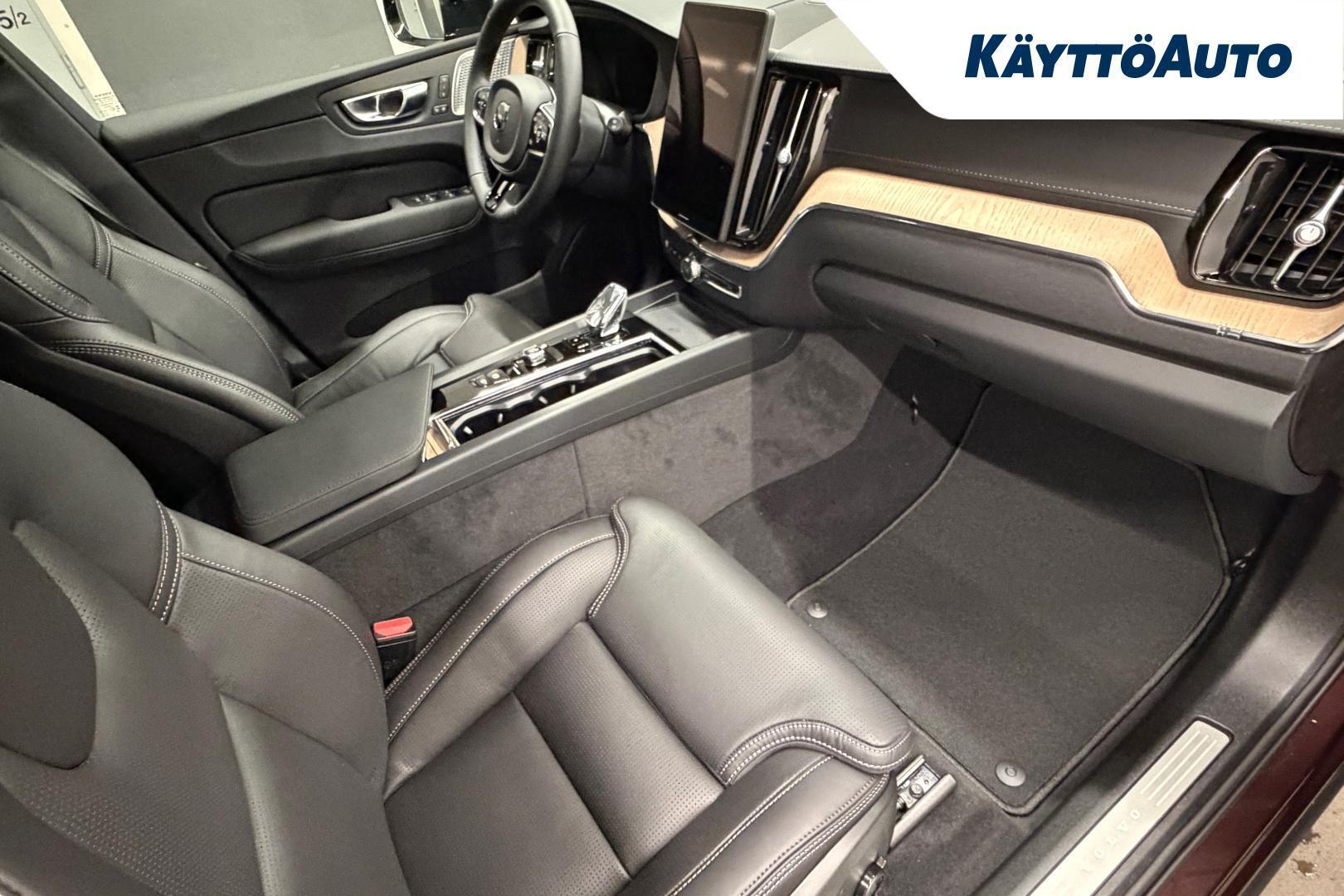 VOLVO XC60 18