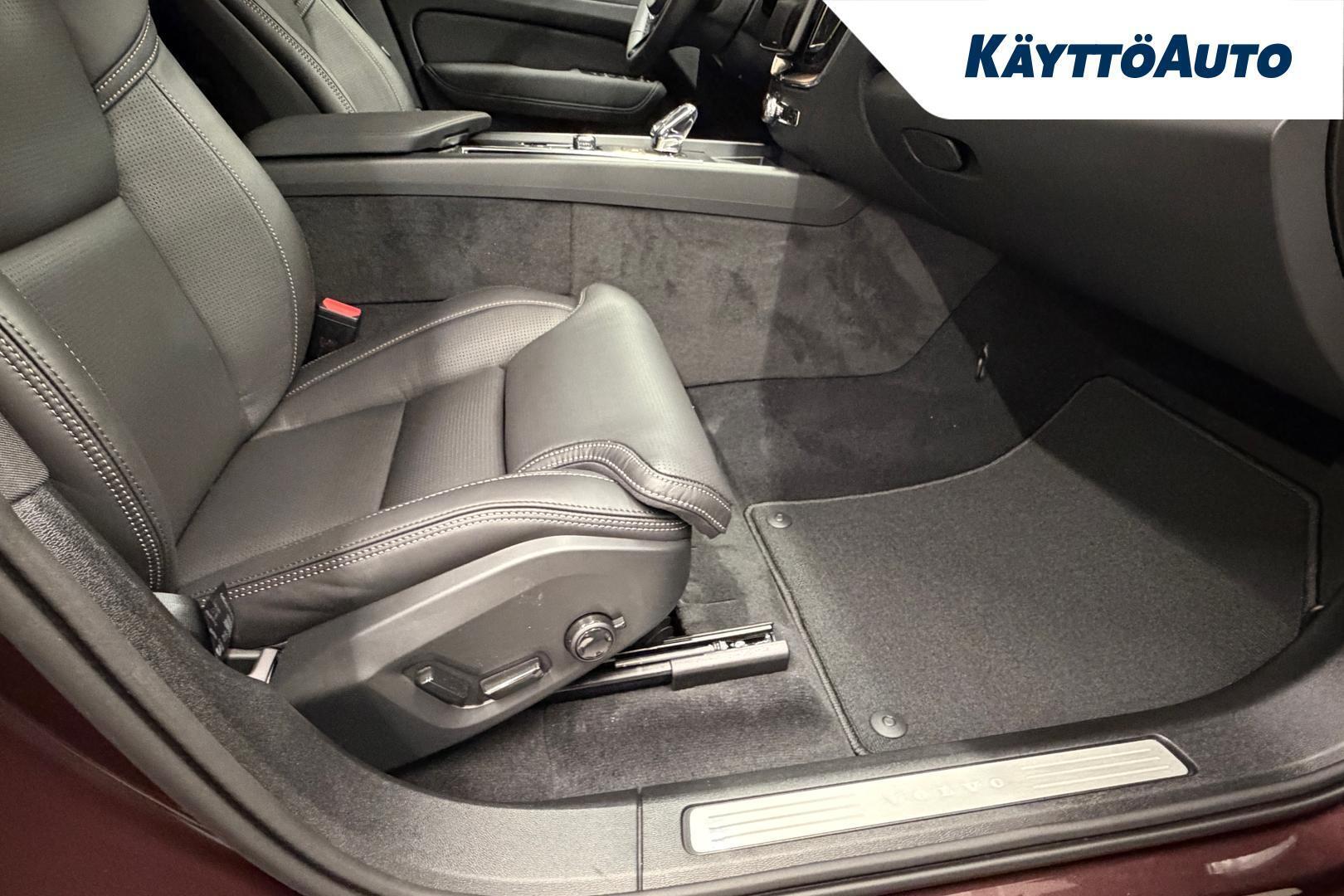 VOLVO XC60 19
