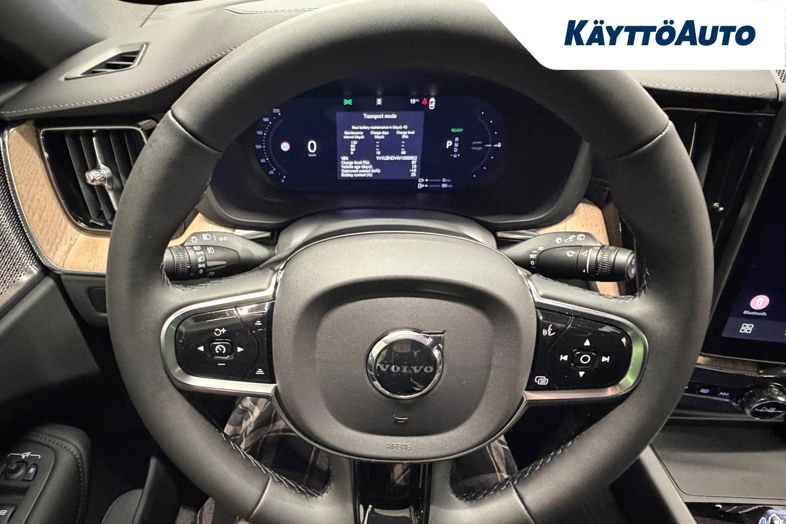 VOLVO XC60 21